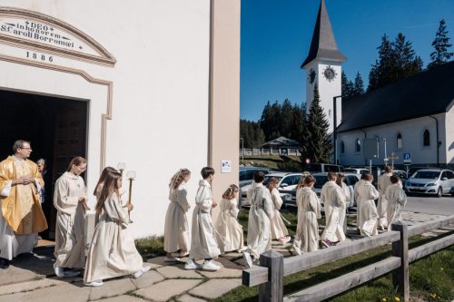 49-1.-Kommunion-26.04.2026-Lenzerheide144.jpg-49